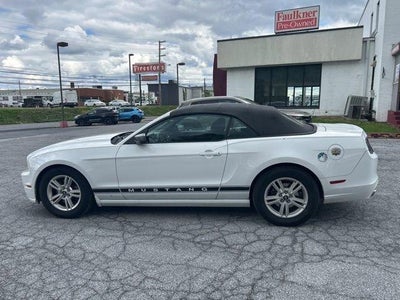 2014 Ford Mustang 2dr Conv V6