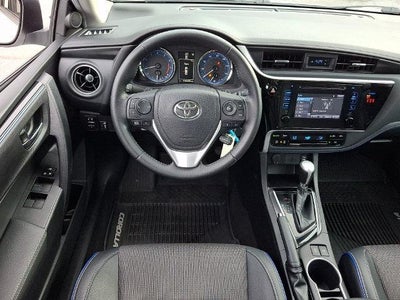 2019 Toyota Corolla SE CVT (Natl)