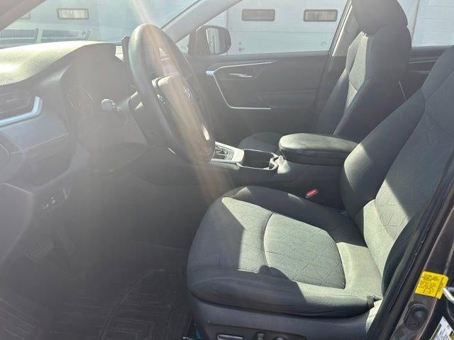 2020 Toyota RAV4 XLE AWD (Natl)