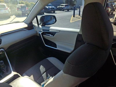 2020 Toyota RAV4 XLE FWD (GS)