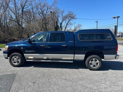 2006 Dodge Ram 2500 4WD Mega Cab 6.3 Ft Box SLT