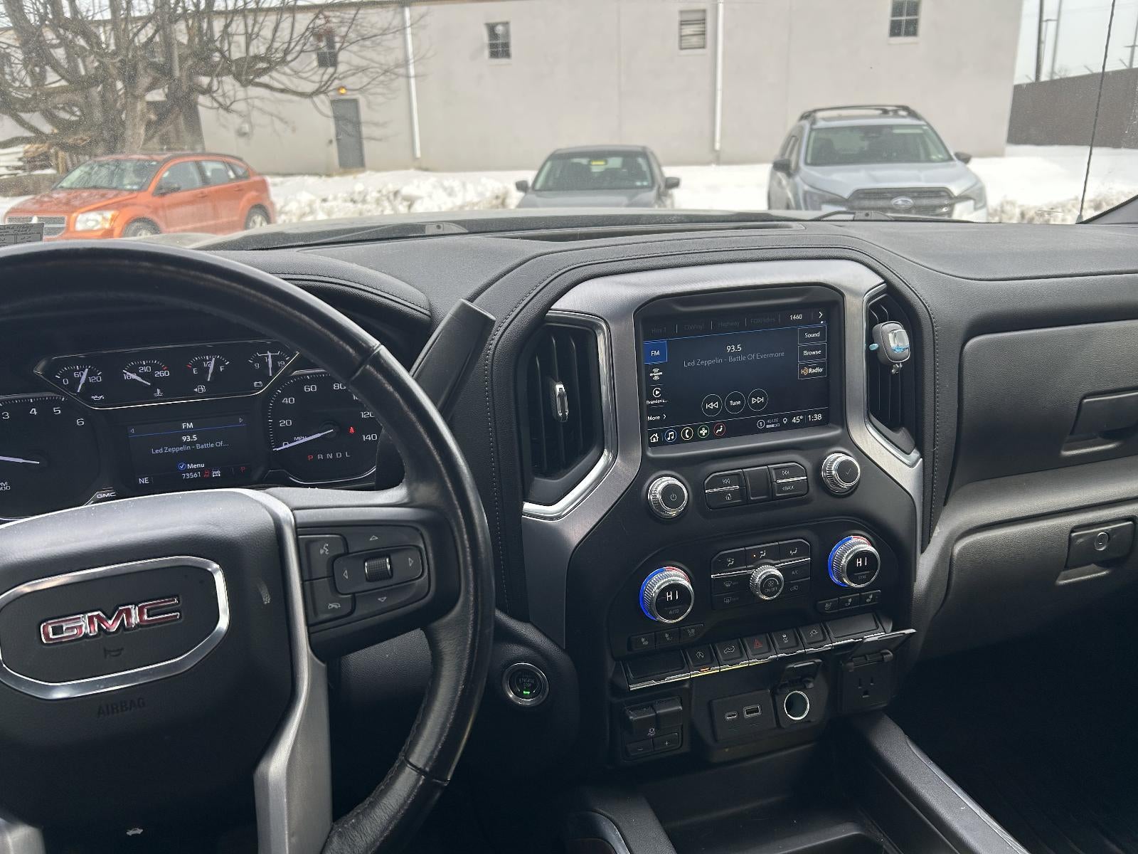 2021 GMC Sierra 1500 Crew Cab Short Box 4-Wheel Drive SLT