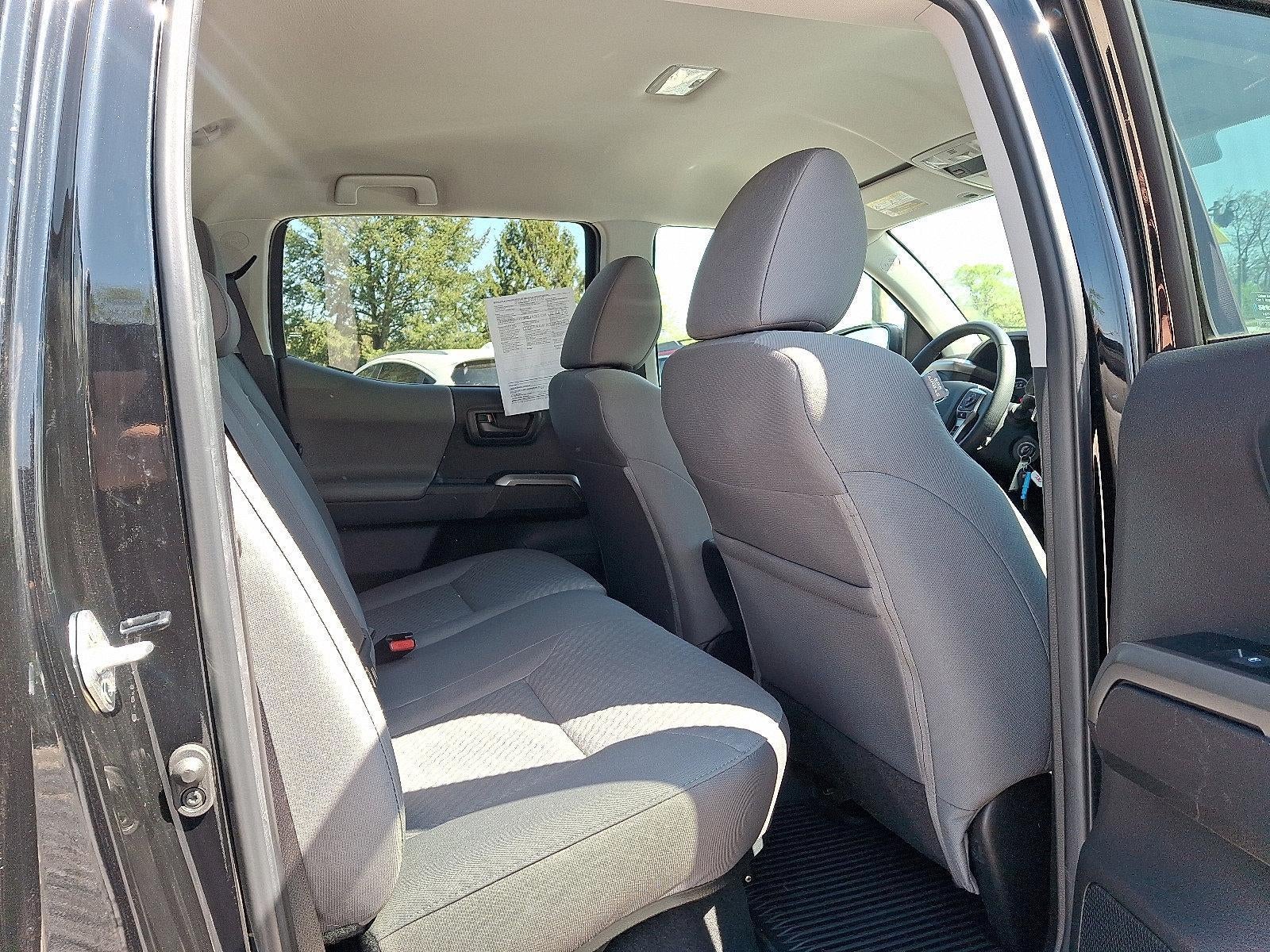 2022 Toyota Tacoma 4WD 4WD SR5 Double Cab 5' Bed V6 AT (Natl)