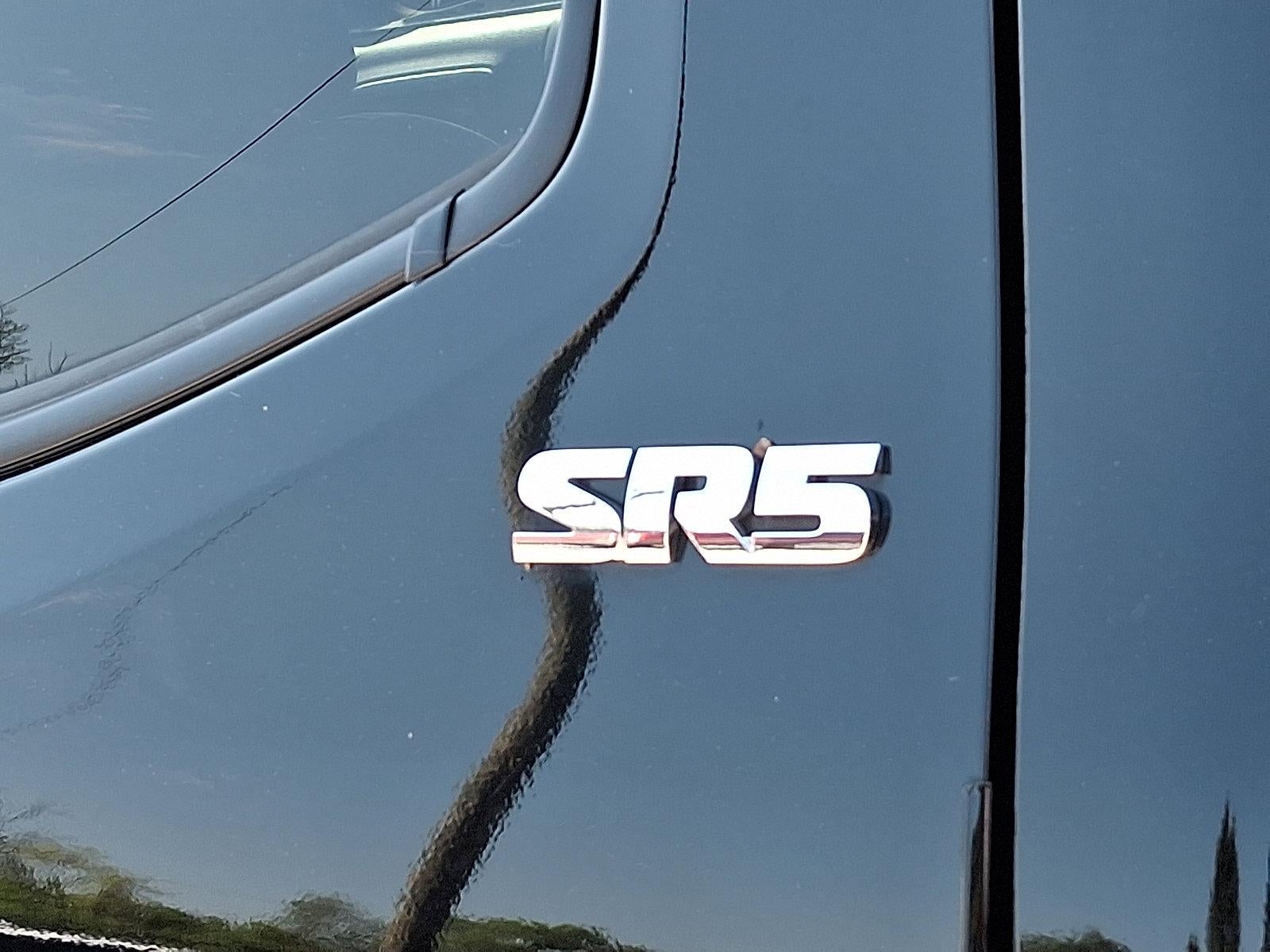 2022 Toyota Tacoma 4WD 4WD SR5 Double Cab 5' Bed V6 AT (Natl)