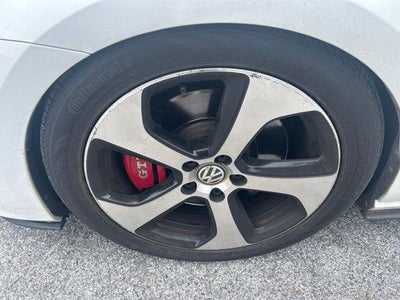 2017 Volkswagen Golf GTI 2.0T 4-Door SE DSG