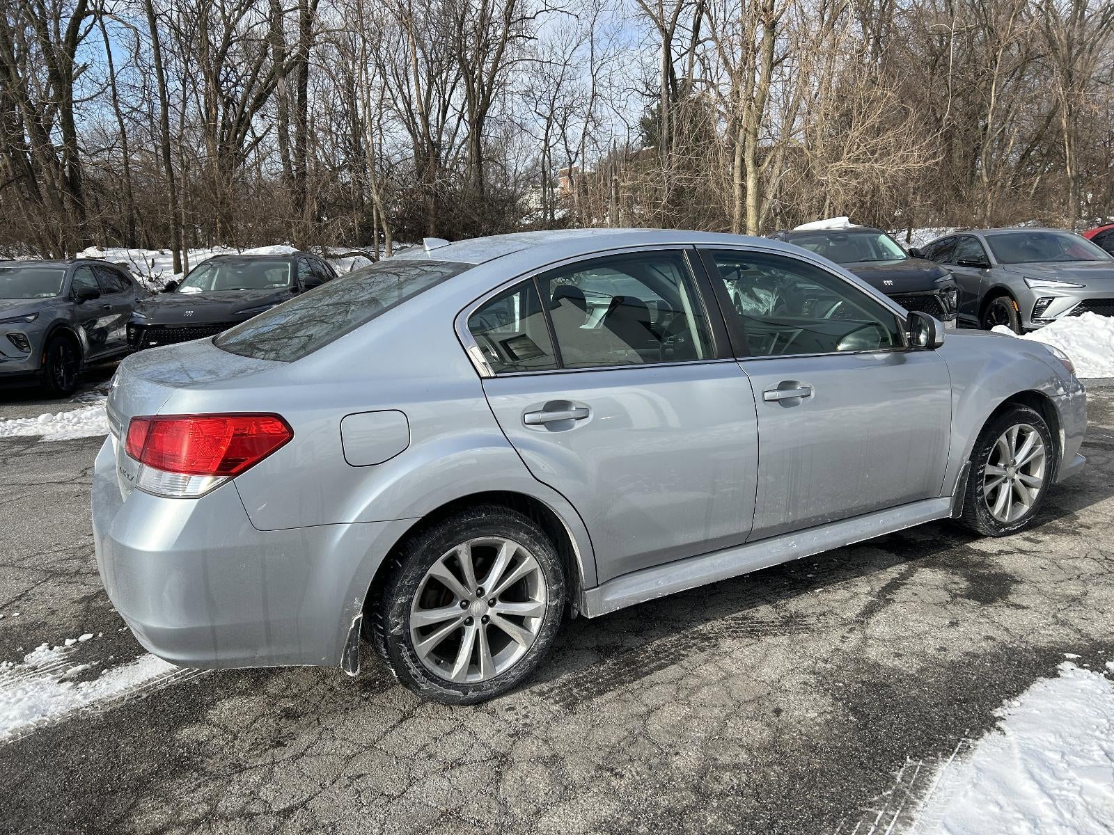 2014 Subaru Legacy 2.5i Automatic Premium
