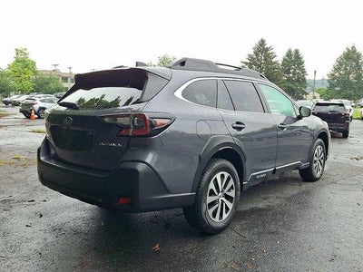 2025 Subaru Outback Premium AWD