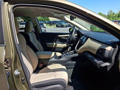2024 Subaru Outback Premium AWD