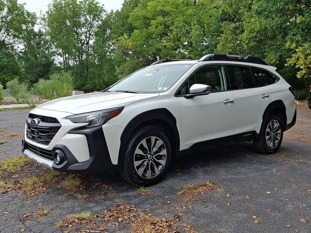 2023 Subaru Outback Touring CVT