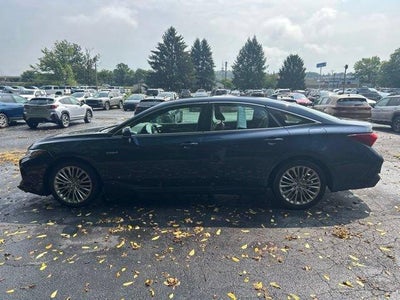 2019 Toyota Avalon Hybrid Limited (Natl)
