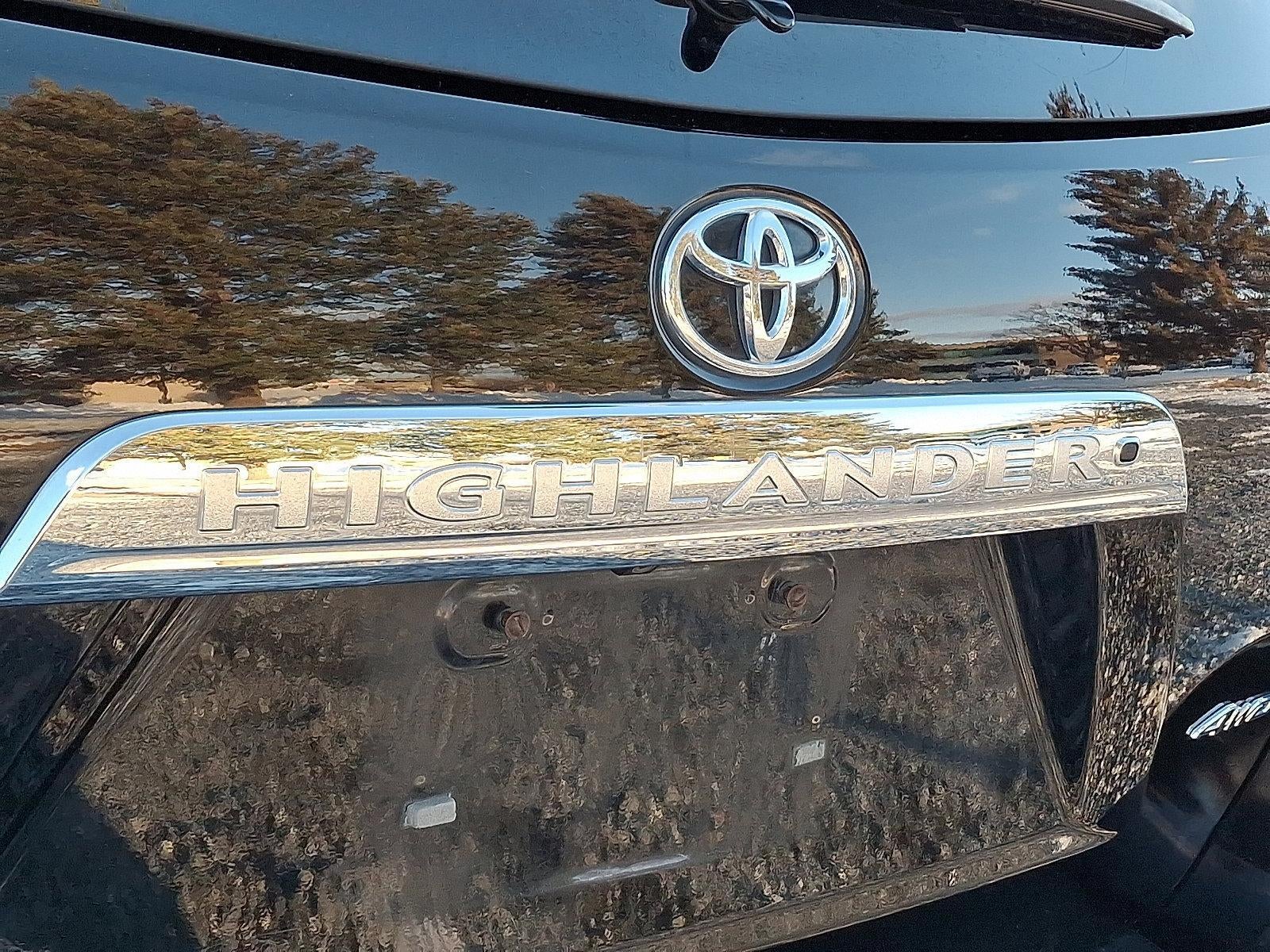 2013 Toyota Highlander 4WD 4dr V6 (Natl)