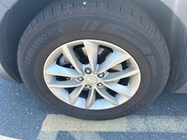 2016 Kia Sorento AWD 4dr 2.4L LX