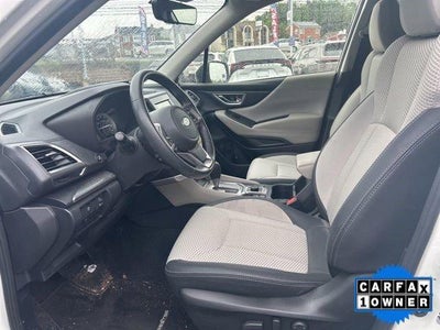 2023 Subaru Forester Premium CVT