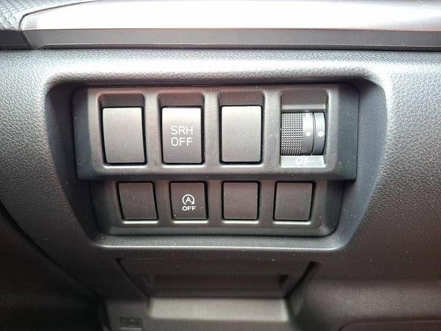 2023 Subaru Forester Premium CVT