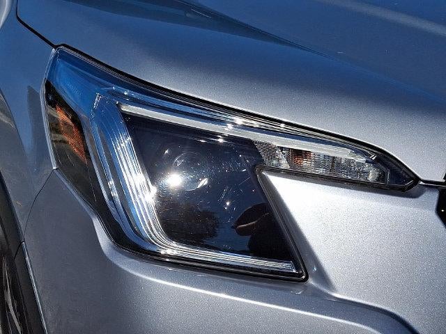 2022 Subaru Forester Premium CVT