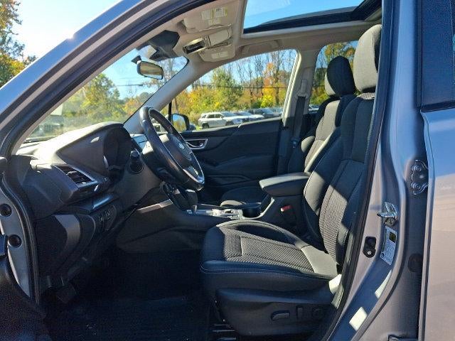 2022 Subaru Forester Premium CVT