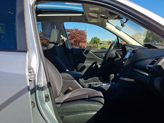 2022 Subaru Forester Premium CVT