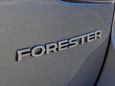 2022 Subaru Forester Premium CVT