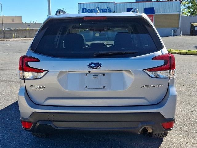 2022 Subaru Forester Premium CVT