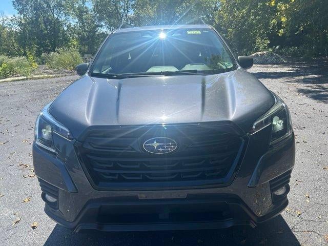 2022 Subaru Forester Premium CVT