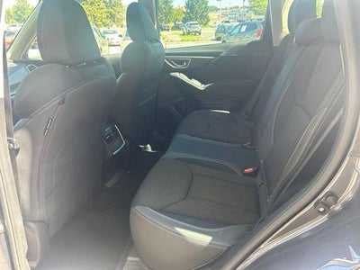 2022 Subaru Forester Premium CVT