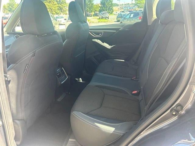 2022 Subaru Forester Premium CVT