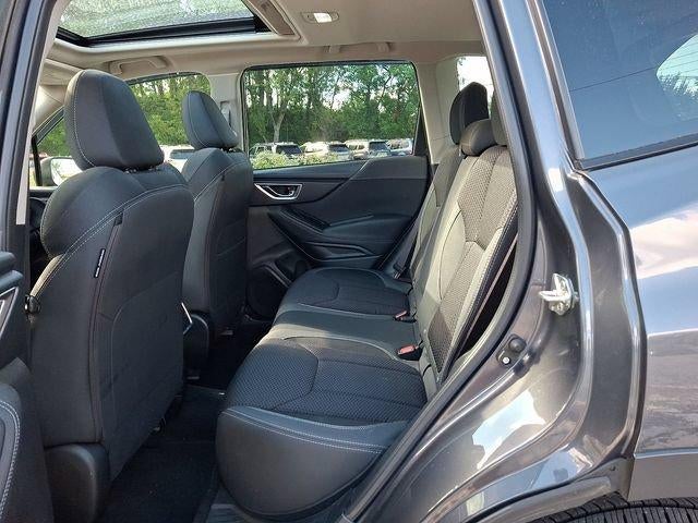 2022 Subaru Forester Premium CVT