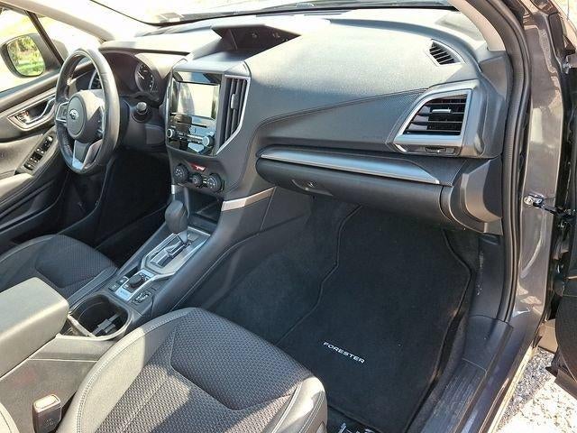 2022 Subaru Forester Premium CVT