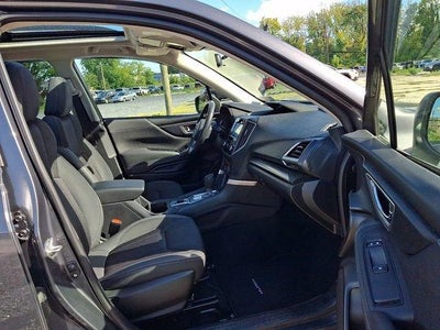 2022 Subaru Forester Premium CVT