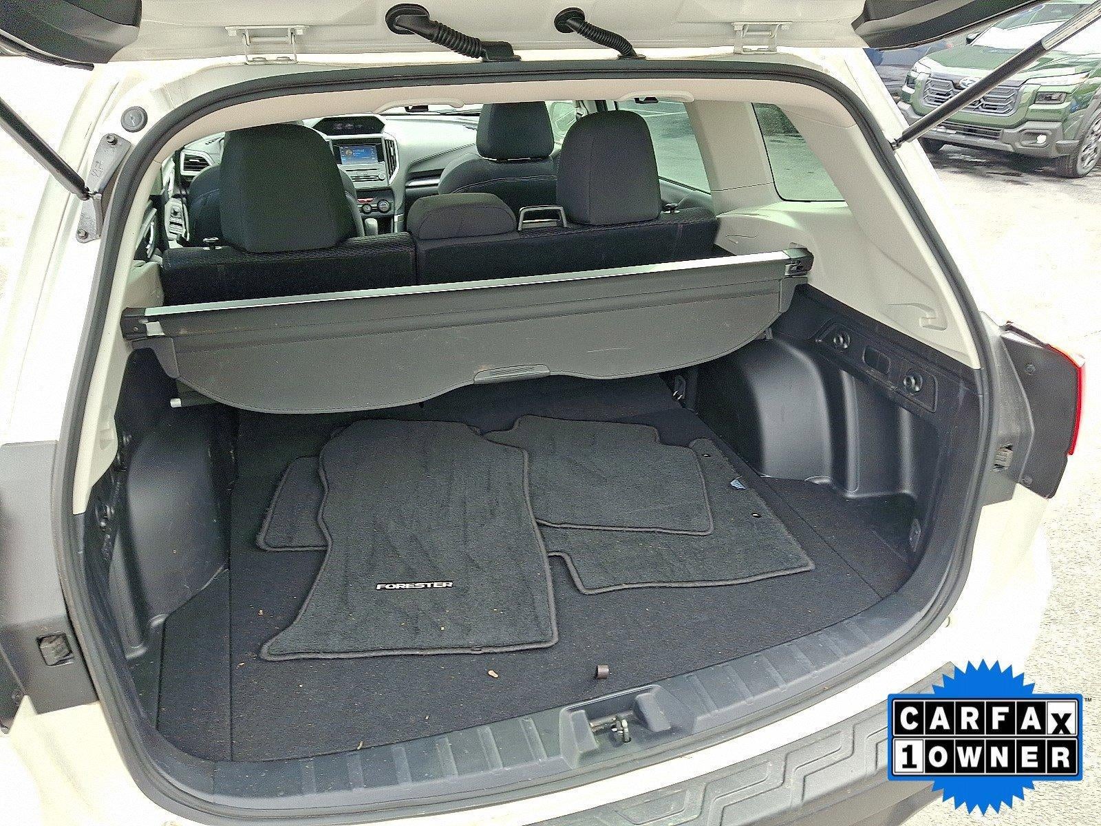 2023 Subaru Forester Premium CVT