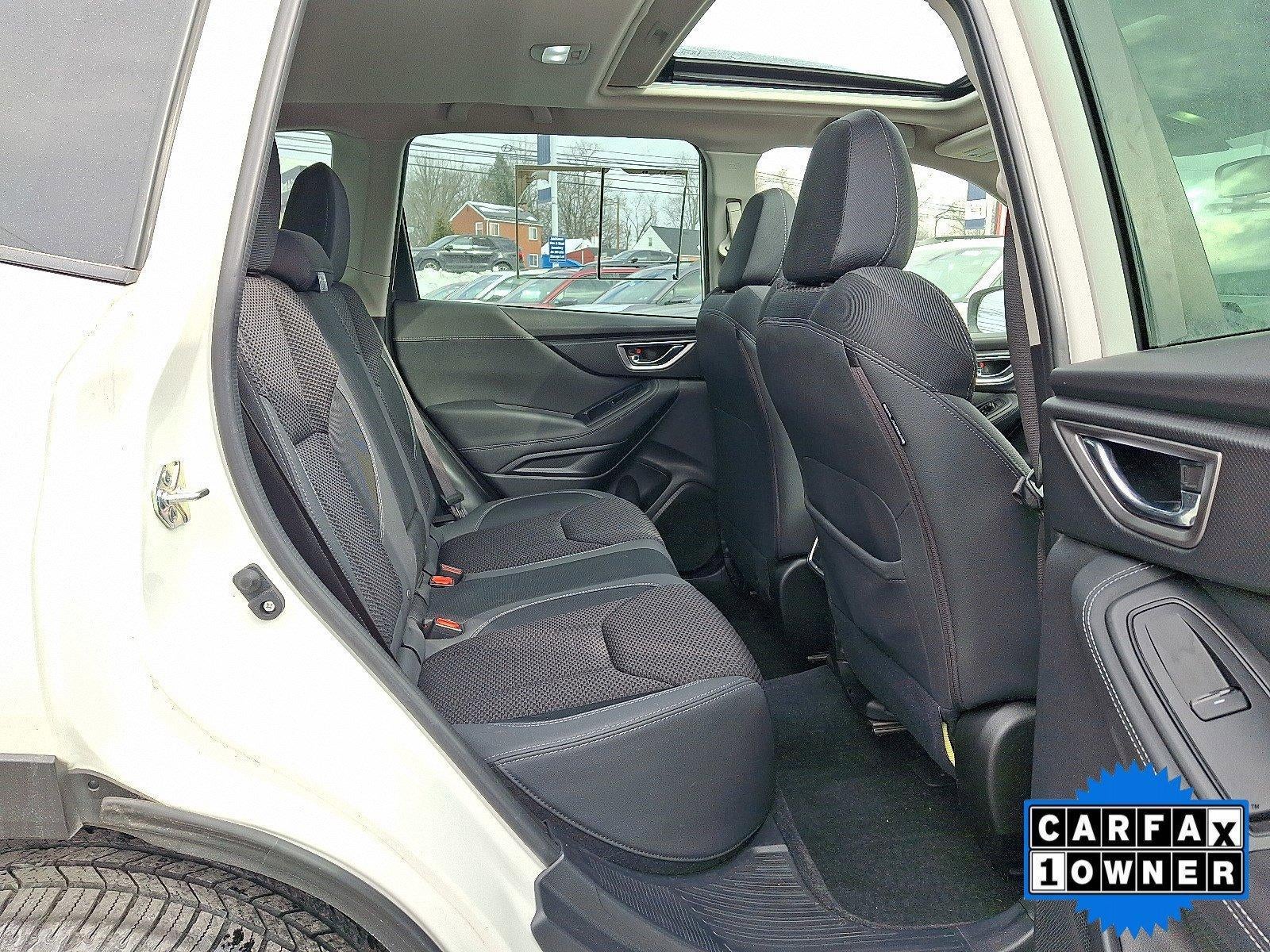 2023 Subaru Forester Premium CVT