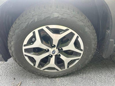 2022 Subaru Forester Premium CVT