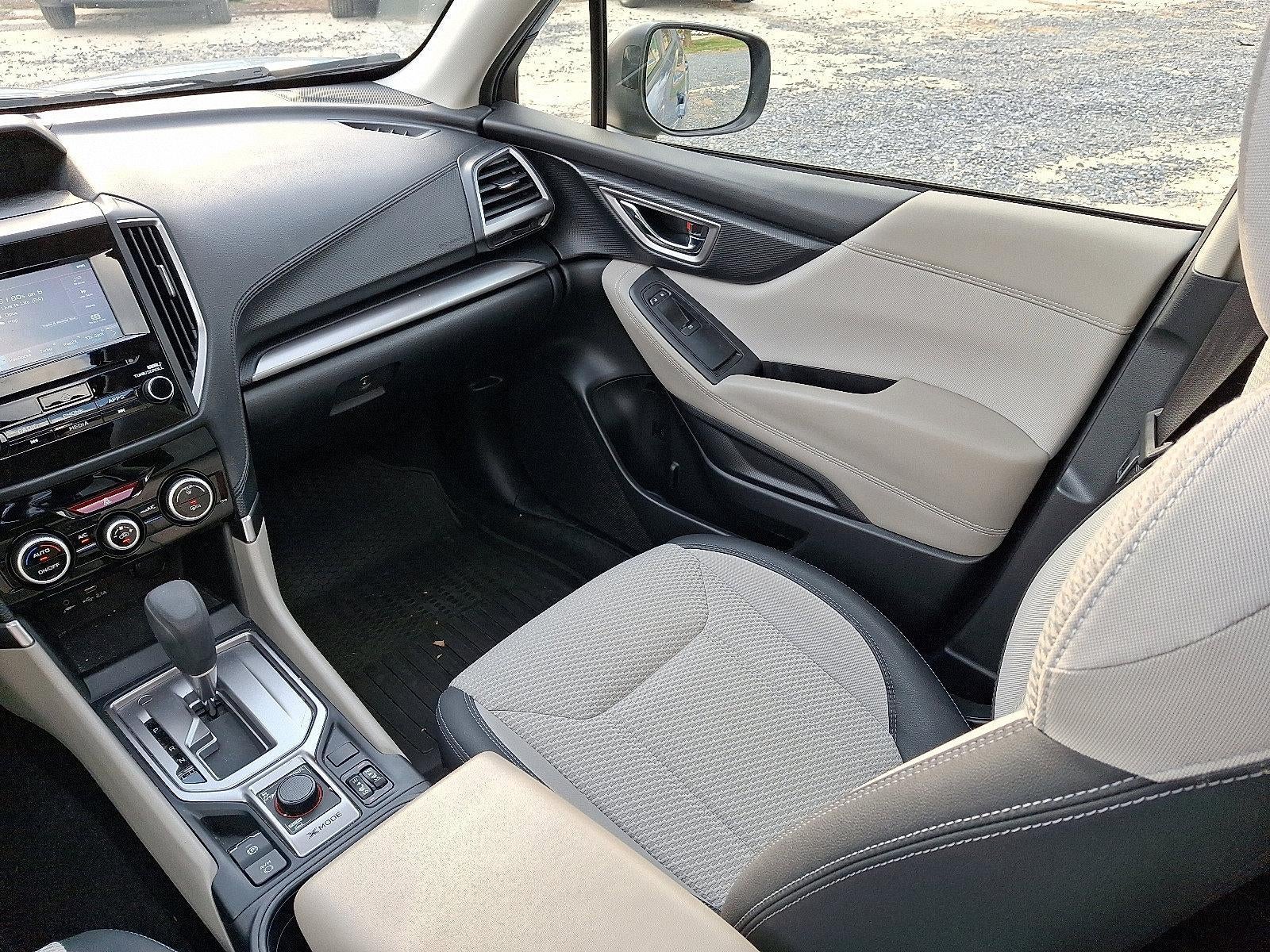 2022 Subaru Forester Premium CVT