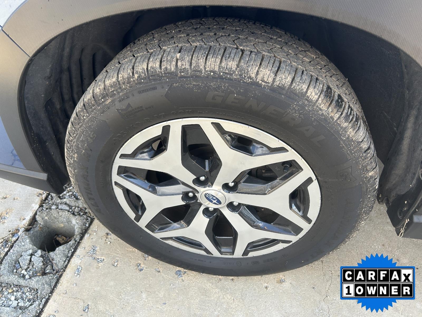 2022 Subaru Forester Premium CVT