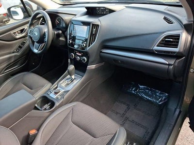 2023 Subaru Forester Premium CVT