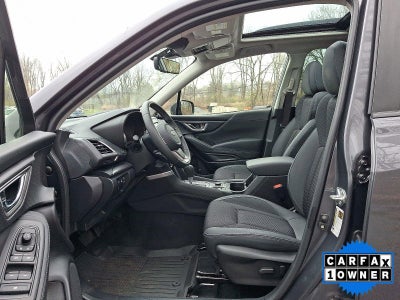 2023 Subaru Forester Premium CVT