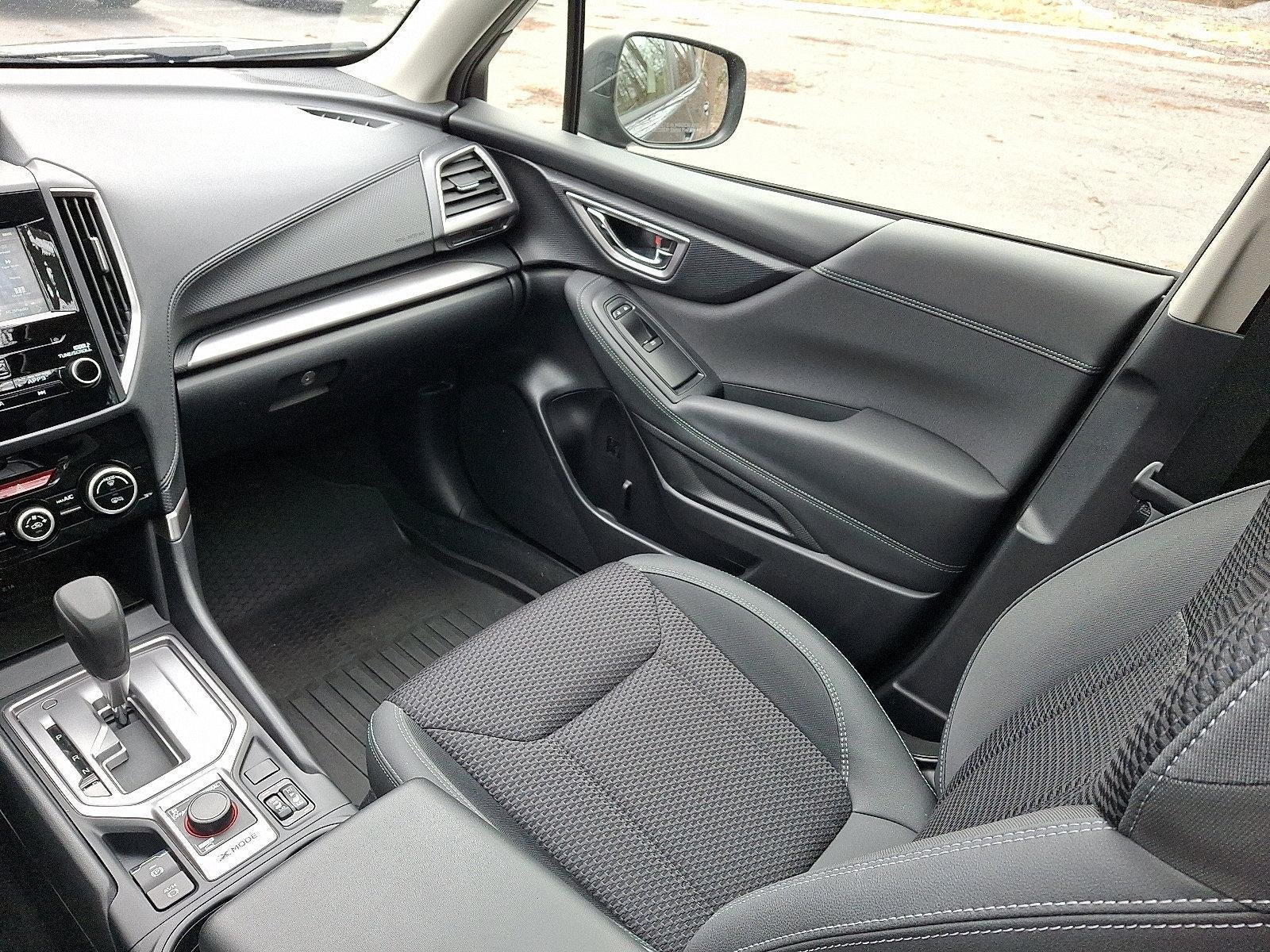 2023 Subaru Forester Premium CVT