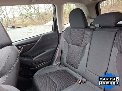 2023 Subaru Forester Premium CVT