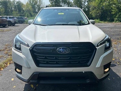 2023 Subaru Forester Premium CVT