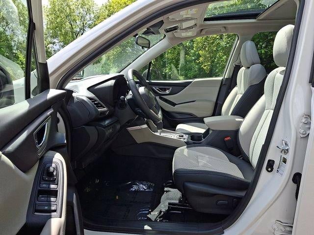 2023 Subaru Forester Premium CVT