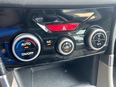 2023 Subaru Forester Premium CVT