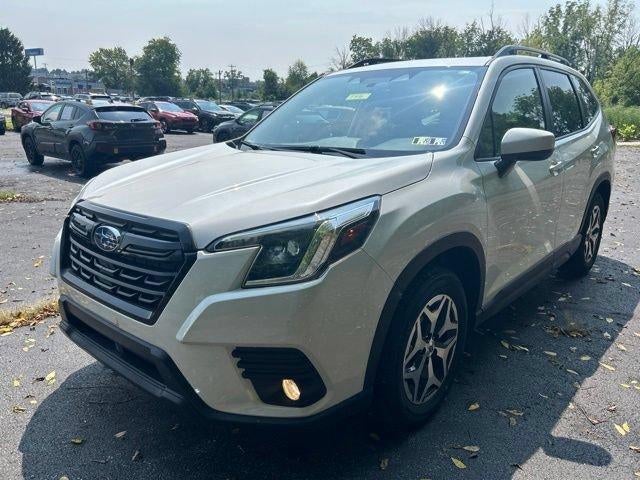 2023 Subaru Forester Premium CVT