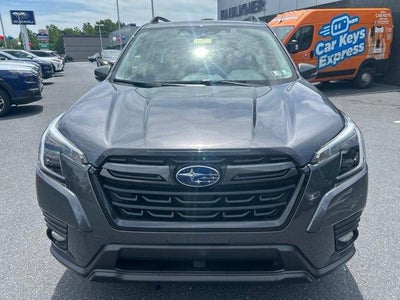 2023 Subaru Forester Limited CVT