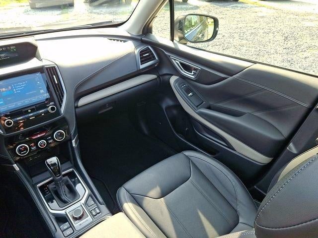 2023 Subaru Forester Limited CVT
