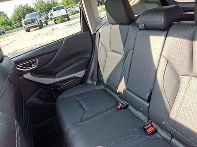 2023 Subaru Forester Limited CVT