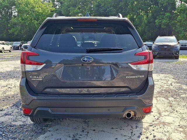2023 Subaru Forester Limited CVT