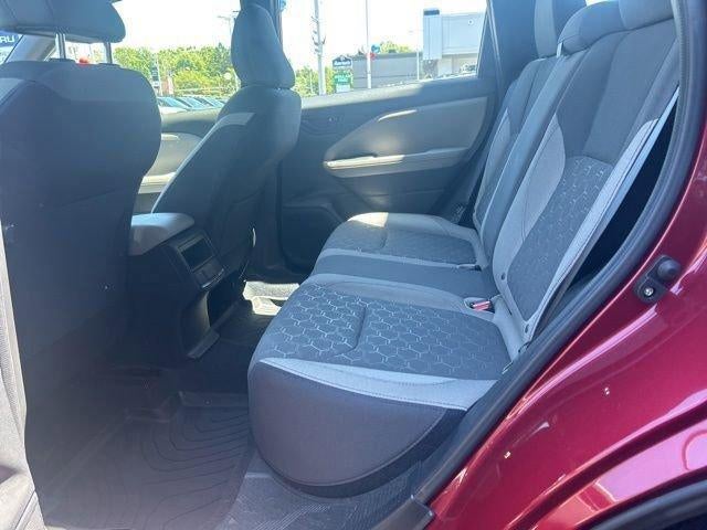2025 Subaru Forester AWD