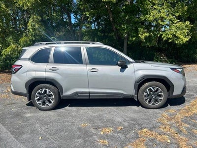 2025 Subaru Forester Premium AWD