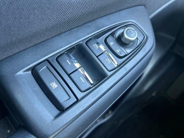 2025 Subaru Forester Premium AWD