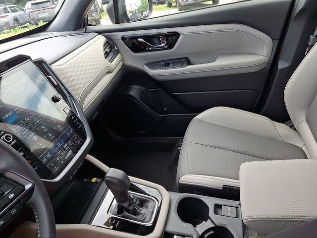 2025 Subaru Forester Limited Hybrid AWD
